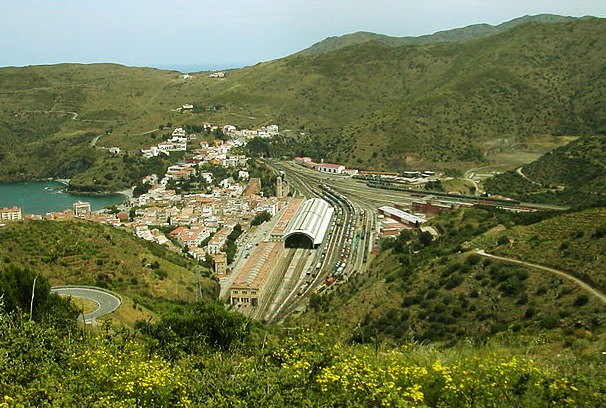MasterGuest: Gestión de alojamientos turísticos en Portbou